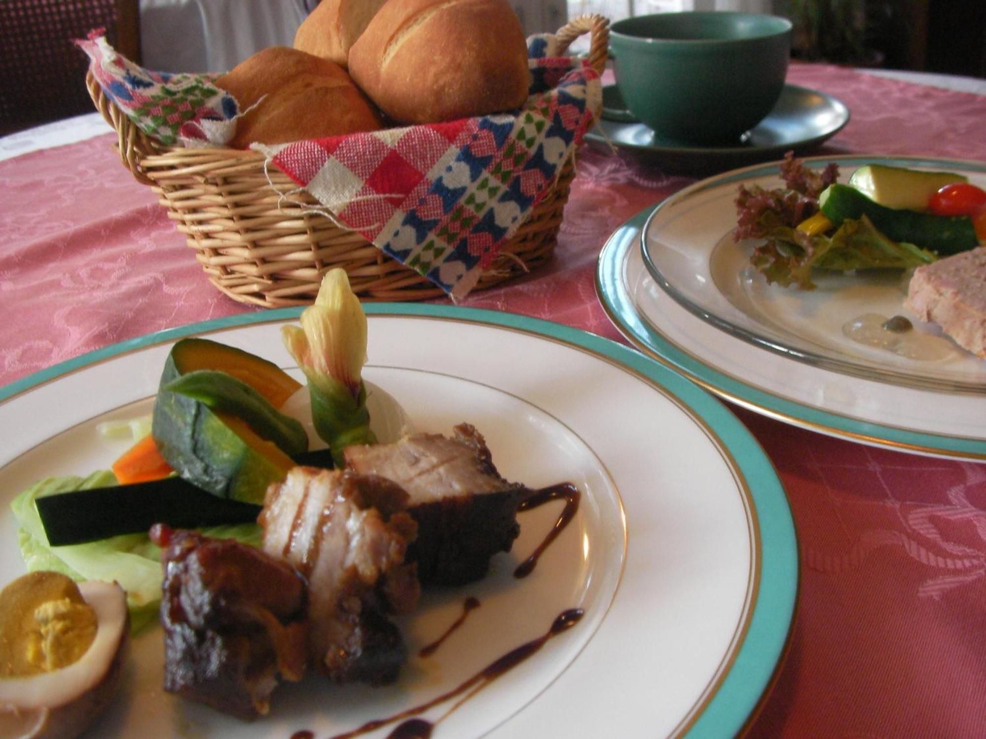 Petit Hotel And Restaurant Air Mail Hakuba Kültér fotó